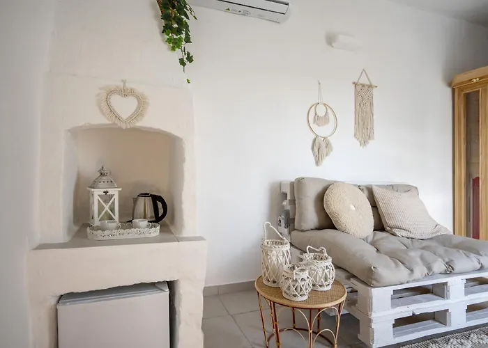 Dimora Giulia Luxury And Bed & Breakfast Castellana Grotte