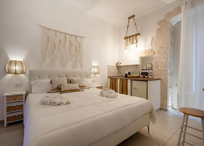 Dimora Giulia Luxury And Bed & Breakfast