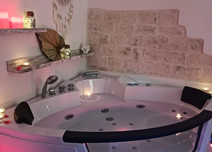 Dimora Giulia Luxury And 3* Castellana Grotte