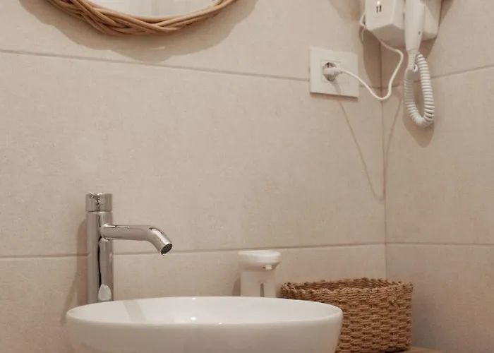 Dimora Giulia Luxury And Bed & Breakfast 3*