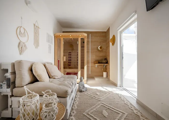 Dimora Giulia Luxury And Bed & Breakfast